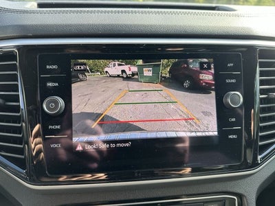 2023 Volkswagen Atlas 3.6L V6 SE w/Technology