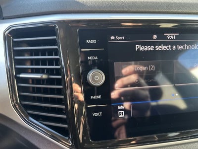 2023 Volkswagen Atlas 3.6L V6 SE w/Technology