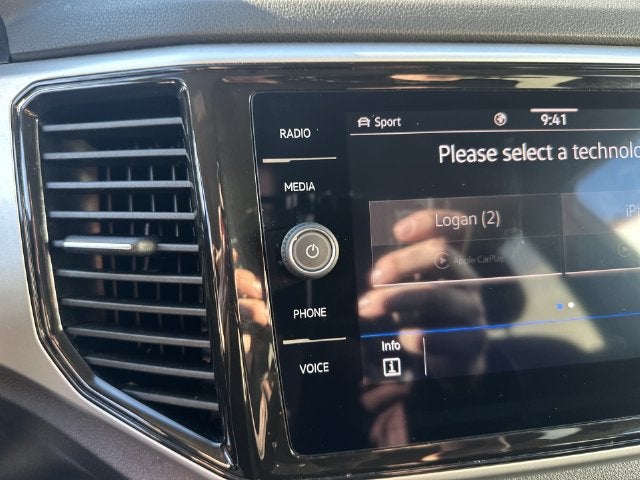 2023 Volkswagen Atlas 3.6L V6 SE w/Technology