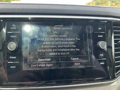2023 Volkswagen Atlas 3.6L V6 SE w/Technology