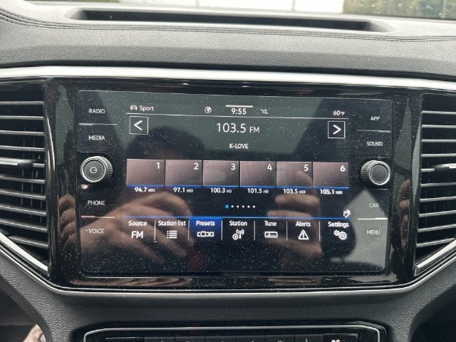 2023 Volkswagen Atlas 3.6L V6 SE w/Technology