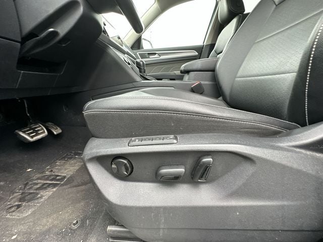 2023 Volkswagen Atlas 3.6L V6 SEL R-Line