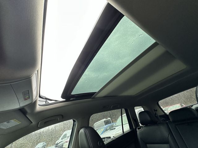 2023 Volkswagen Atlas 3.6L V6 SEL R-Line