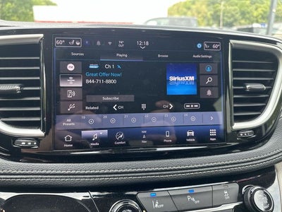 2024 Chrysler Pacifica Hybrid Select