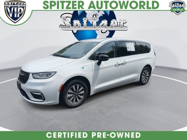 2024 Chrysler Pacifica Hybrid Select