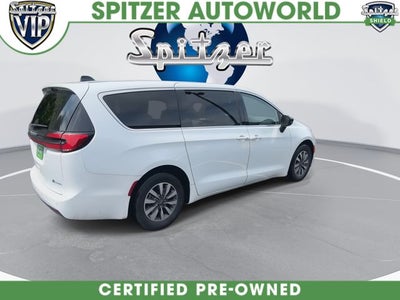 2024 Chrysler Pacifica Hybrid Select