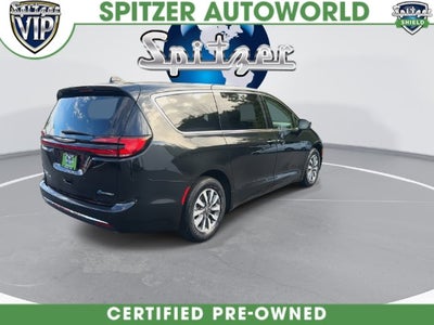 2024 Chrysler Pacifica Hybrid Select