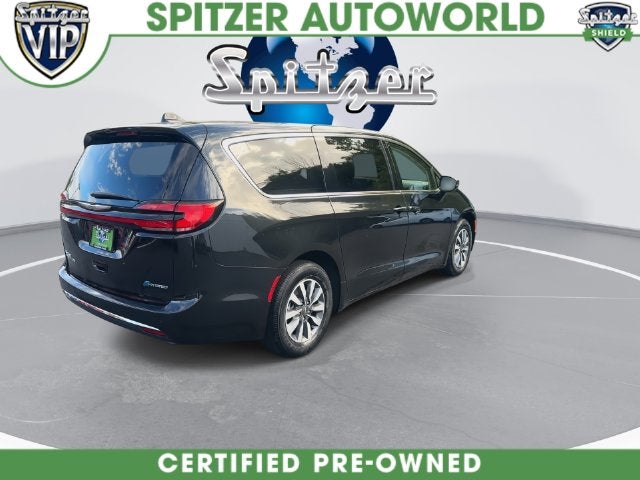 2024 Chrysler Pacifica Hybrid Select