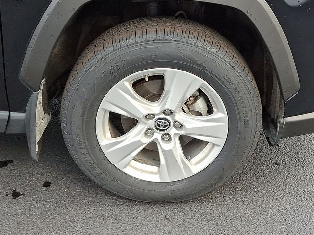 2020 Toyota RAV4 Hybrid LE