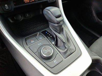 2020 Toyota RAV4 Hybrid LE