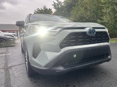 2022 Toyota RAV4 Hybrid XLE