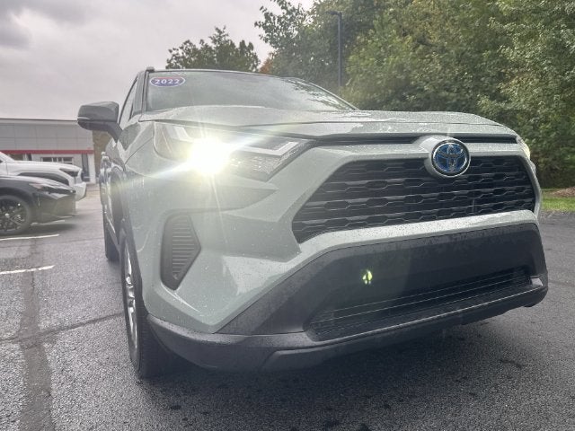 2022 Toyota RAV4 Hybrid XLE