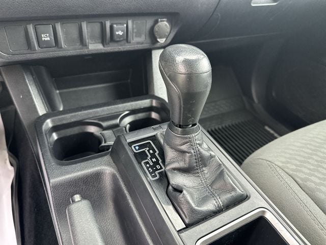 2020 Toyota Tacoma SR V6