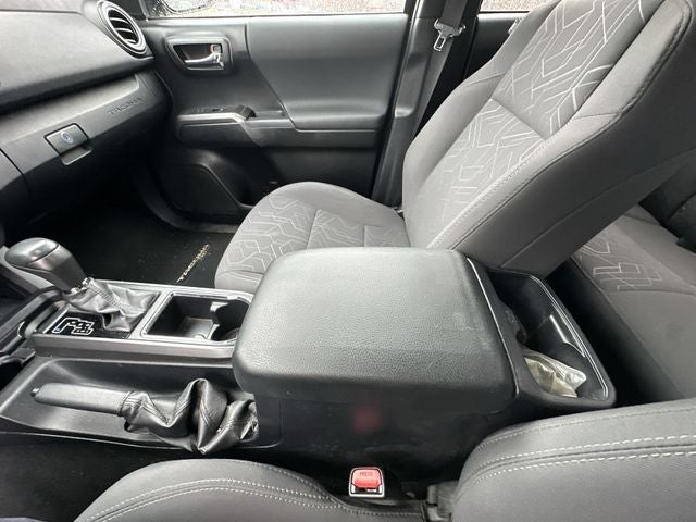 2017 Toyota Tacoma Base