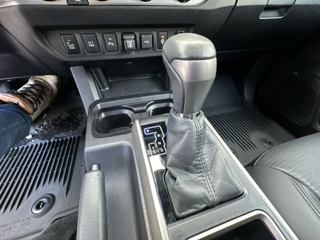 2021 Toyota Tacoma Limited V6