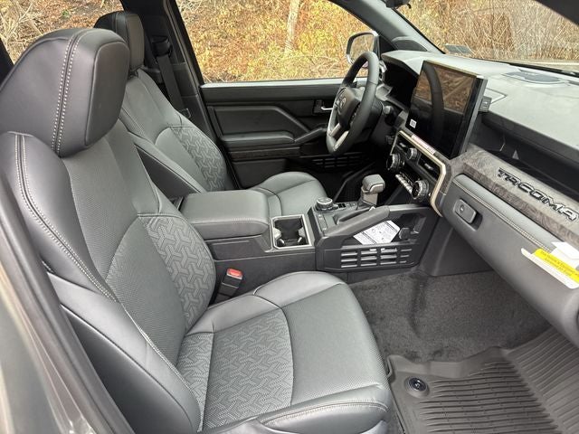 2025 Toyota Tacoma Base