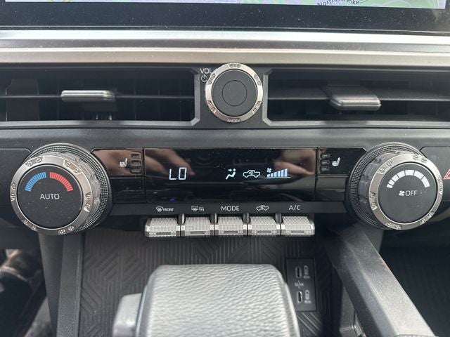 2025 Toyota Tacoma TRD Off-Road
