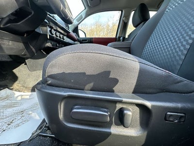 2022 Toyota Tacoma SR5 V6