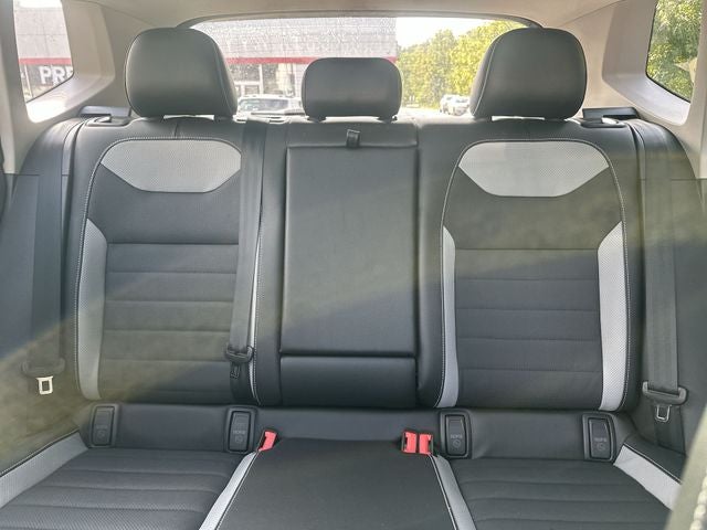 2023 Volkswagen Taos 1.5T SEL