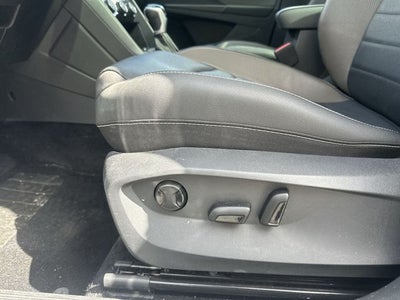 2023 Volkswagen Taos 1.5T SEL