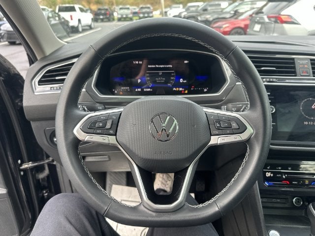 2024 Volkswagen Tiguan 2.0T SE