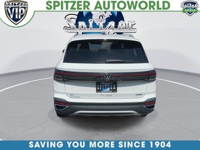 2025 Volkswagen Taos 1.5T SE