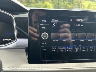 2025 Volkswagen Taos 1.5T SE