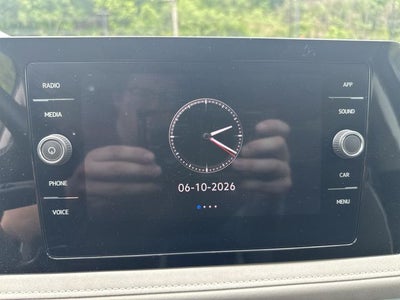 2025 Volkswagen Taos 1.5T SE
