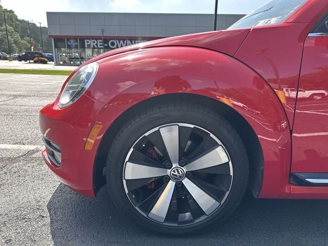 2013 Volkswagen Beetle 2.0 TSi
