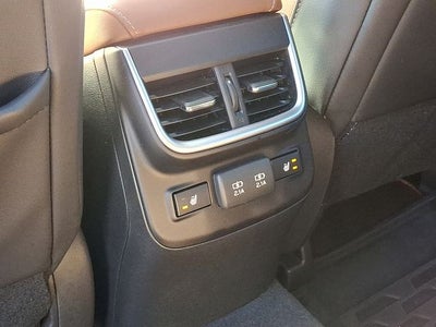 2022 Subaru Outback Touring XT