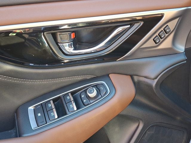 2022 Subaru Outback Touring XT