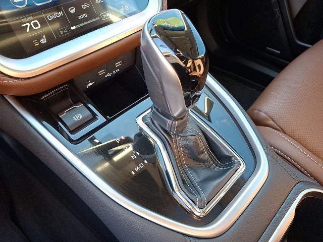 2022 Subaru Outback Touring XT