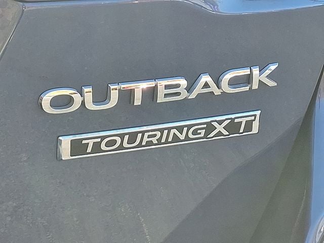 2022 Subaru Outback Touring XT