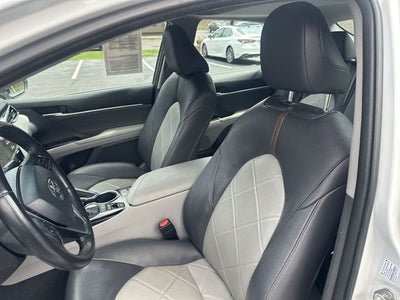 2018 Toyota Camry Hybrid XLE