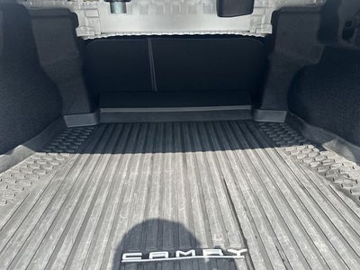 2018 Toyota Camry Hybrid XLE