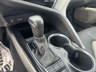 2018 Toyota Camry Hybrid XLE