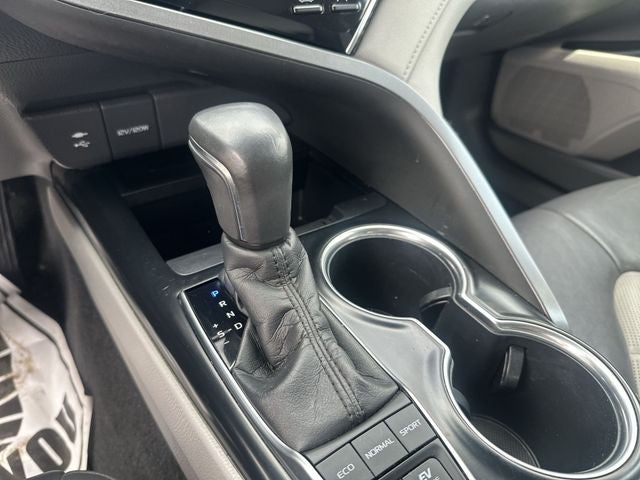 2018 Toyota Camry Hybrid XLE