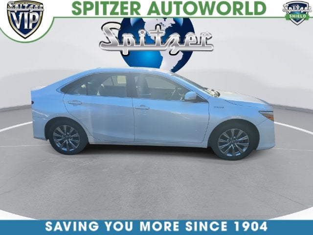 2017 Toyota Camry Hybrid XLE