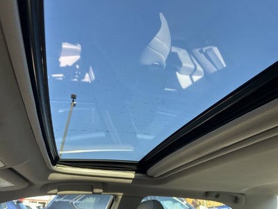 2017 Toyota Camry Hybrid XLE
