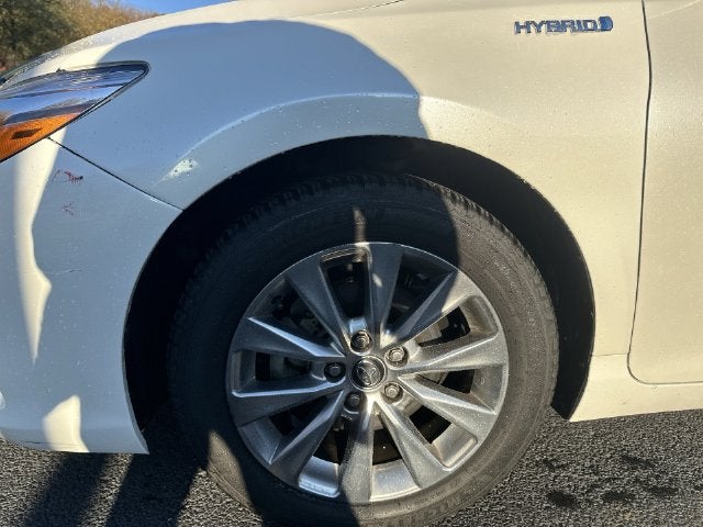 2017 Toyota Camry Hybrid XLE