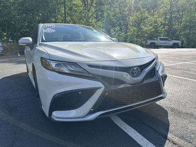 2022 Toyota Camry Hybrid XSE