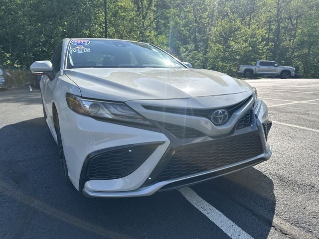 2022 Toyota Camry Hybrid XSE