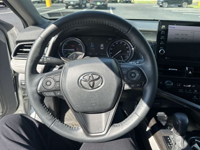 2022 Toyota Camry Hybrid XSE