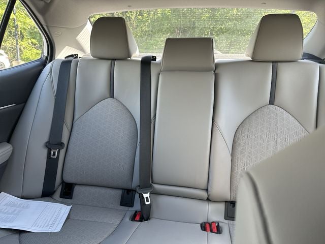 2022 Toyota Camry Hybrid XSE