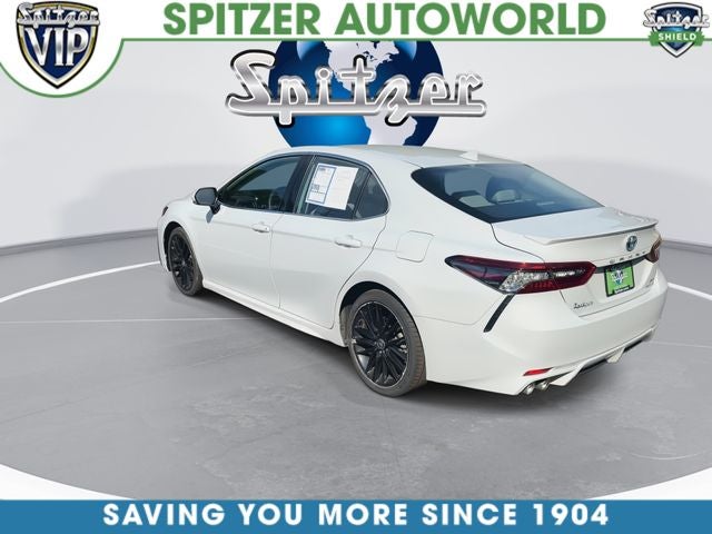 2022 Toyota Camry Hybrid XSE