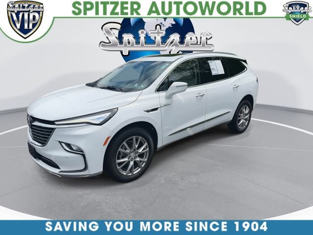 2022 Buick Enclave Essence