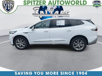 2022 Buick Enclave Essence