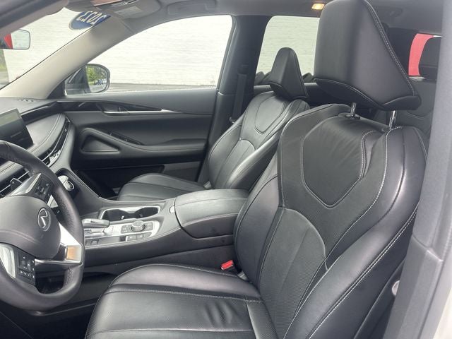 2023 INFINITI QX60 PURE