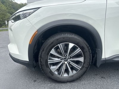 2023 INFINITI QX60 PURE