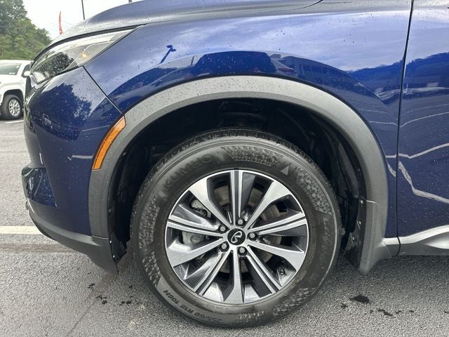 2023 INFINITI QX60 PURE